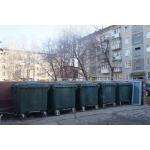 Контейнерные площадки в Бердске переполнены мусором