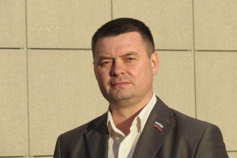Директор управления ЖКХ Бердска Владимир Захаров повторно избран депутатом горсовета. Получил самое большое количество процентов голосов из всех 33-х депутатов нового созыва Директор управления ЖКХ Бердска Владимир Захаров повторно избран депутатом горсовета. Получил самое большое количество процентов голосов из всех 33-х депутатов нового созыва