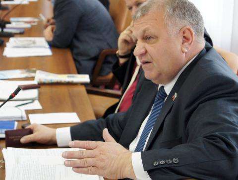Депутат Андрей Некрасов был представителем потерпевшей стороны в деле о растрате 1,5 млн рублей из бюджета Бердска Депутат Андрей Некрасов был представителем потерпевшей стороны в деле о растрате 1,5 млн рублей из бюджета Бердска