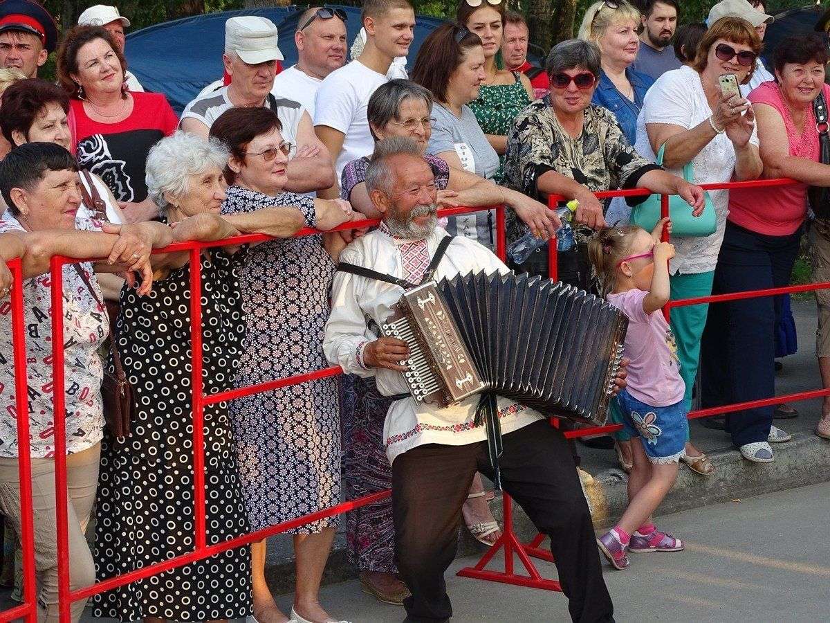 Юбилейный концерт «Играй, гармонь!» состоялся в Бердске