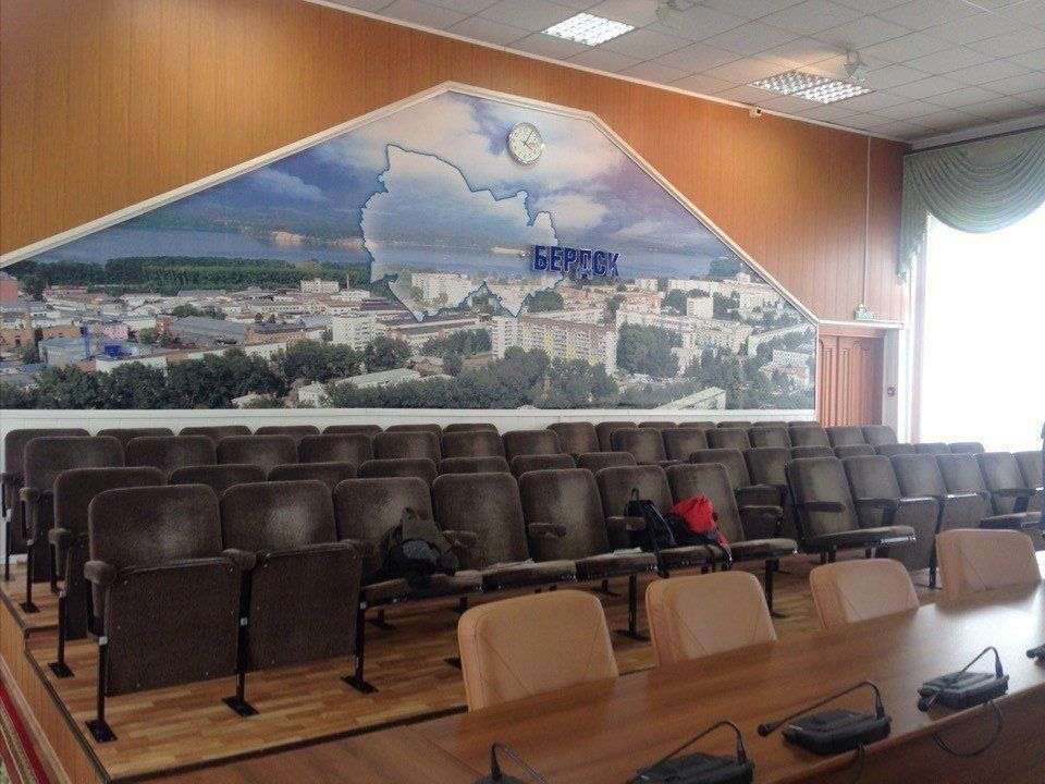 Пустые залы на публичных слушаниях взволновали депутатов Бердска