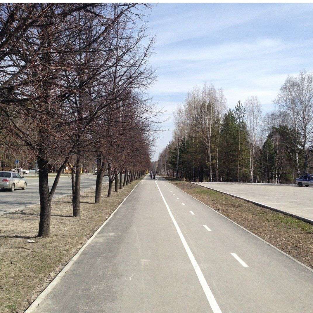 Равняемся на Кольцово: велодорожки появятся на тротуарах ул. Лунной в Бердске
