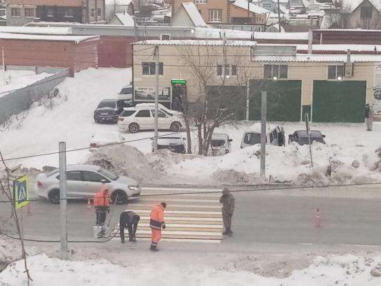 Зебру на дорогу наносят в декабре