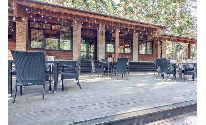 "Лисья нора" - популярное в Бердске заведение