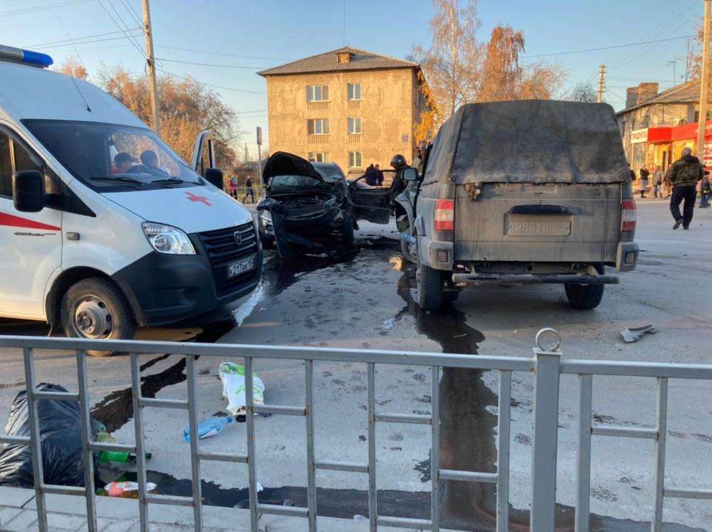 Срочные новости происшествия. Авария в Искитиме на Комсомольской. Авария в Искитиме сегодня.