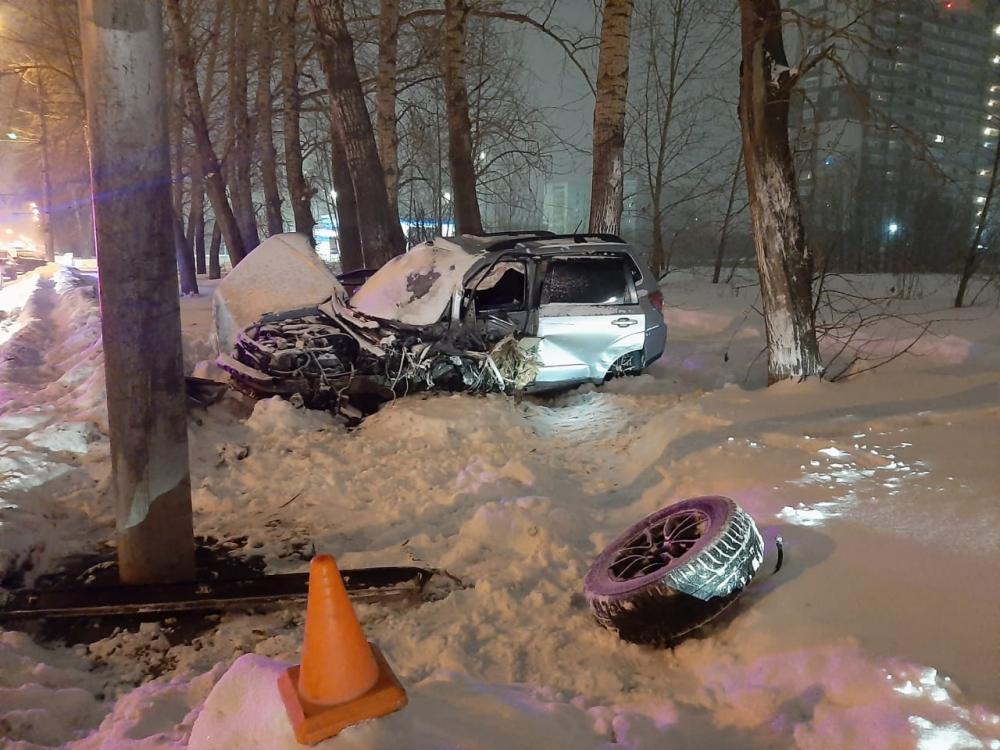 Смертельное ДТП с такси произошло в Новосибирске