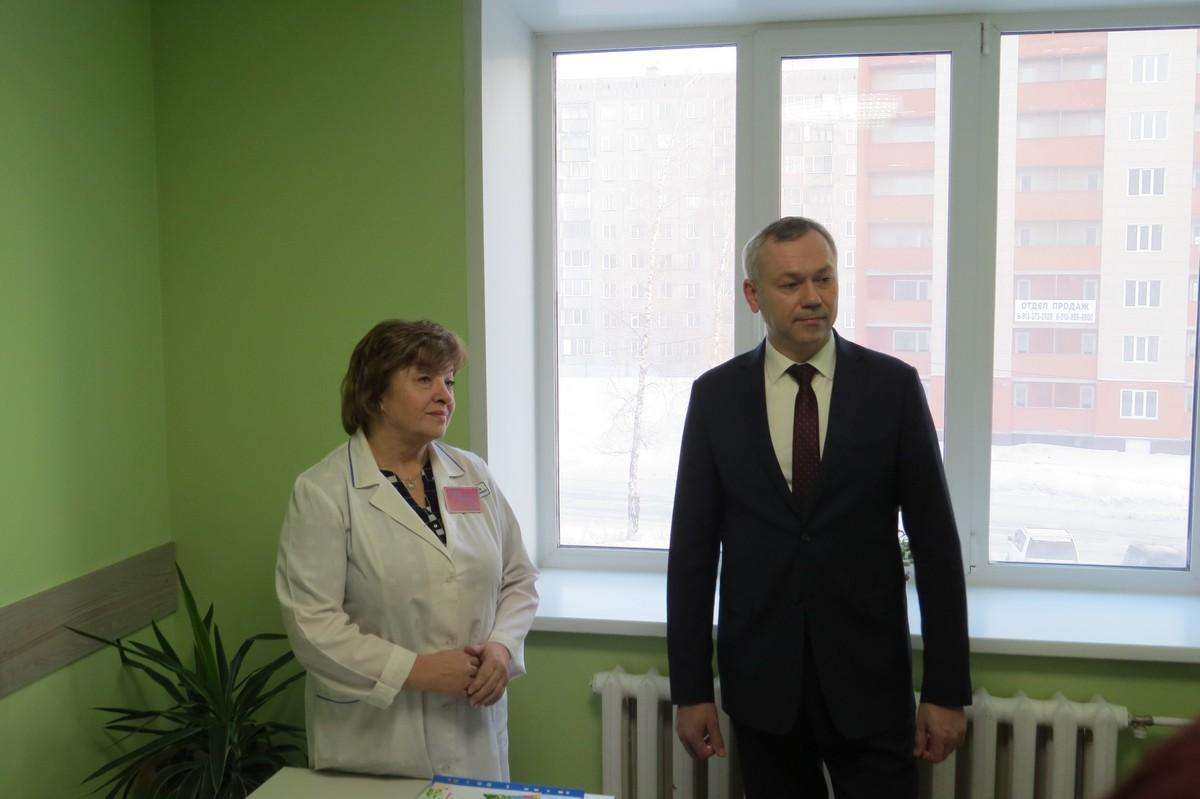 «Нам бы оснаститься»: о чём попросили врачи Бердска губернатора Травникова