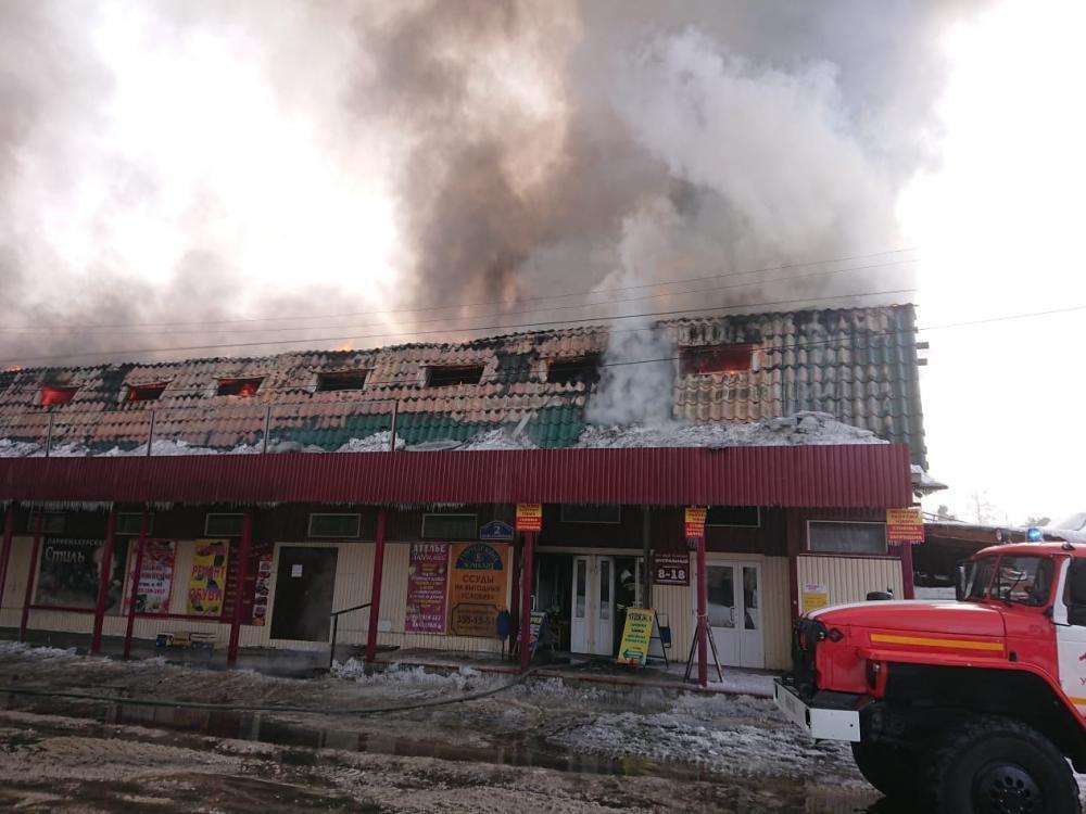 Мошенники-«пожинспекторы» звонят бизнесменам Бердска после пожара на рынке Искитима