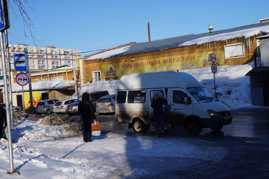 Разгадана тайна исчезновения остановочного павильона на улице Попова в Бердске