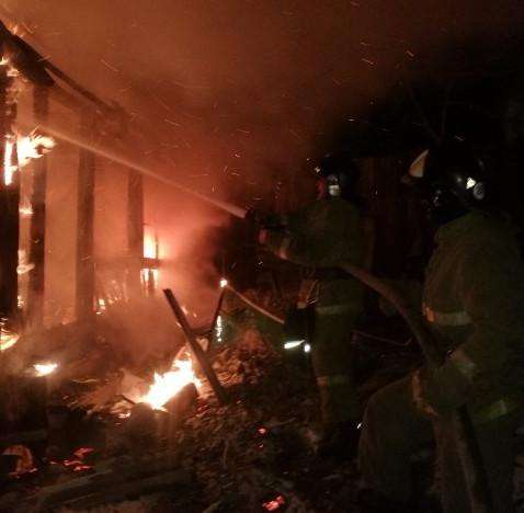 Сгорели целые семьи: 11 детей погибли за 4 дня в Иркутской области