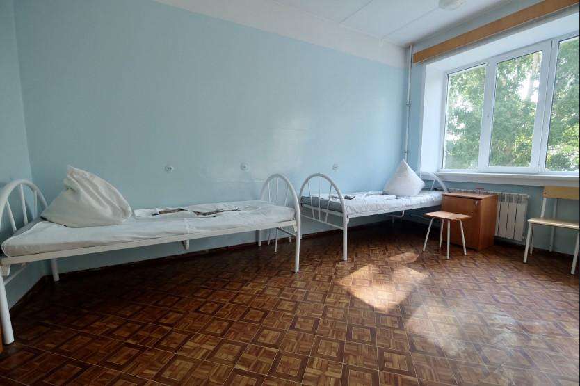 38 человек лечатся в инфекционном госпитале в Бердске, в том числе - от ковида