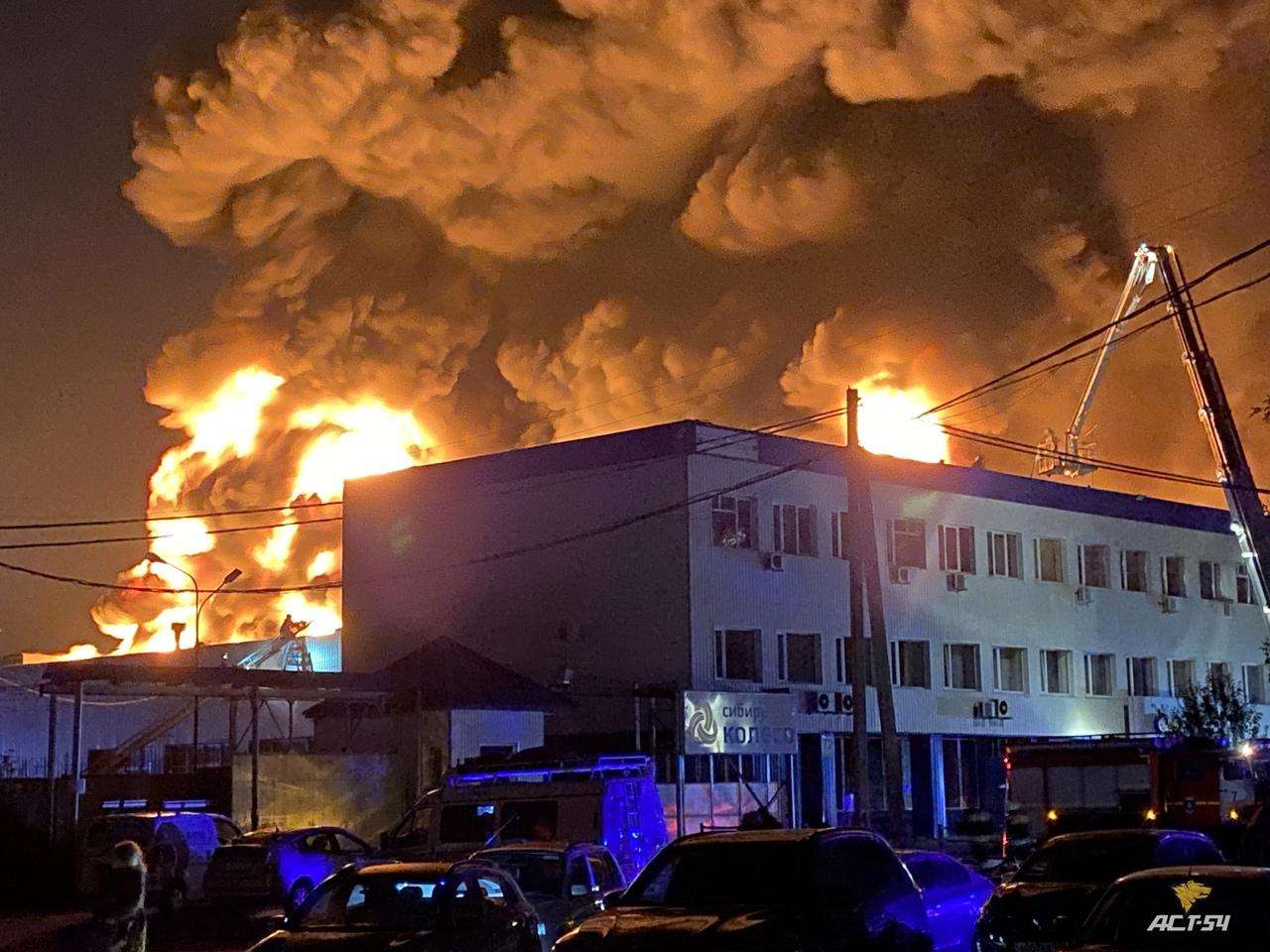 Крупный пожар произошел на ОбьГЭС – горел склад лакокрасочной продукции