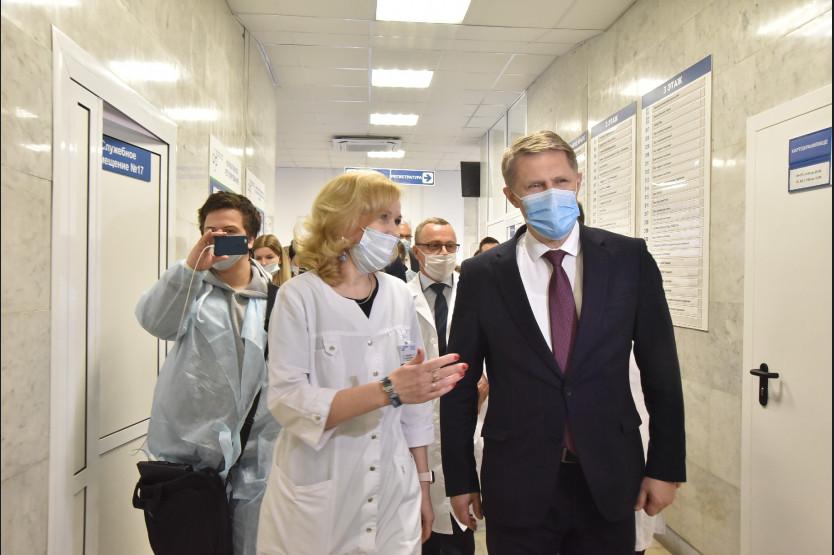 Глава Минздрава РФ Мурашко побывал одной из больниц Новосибирска: впечатления положительные