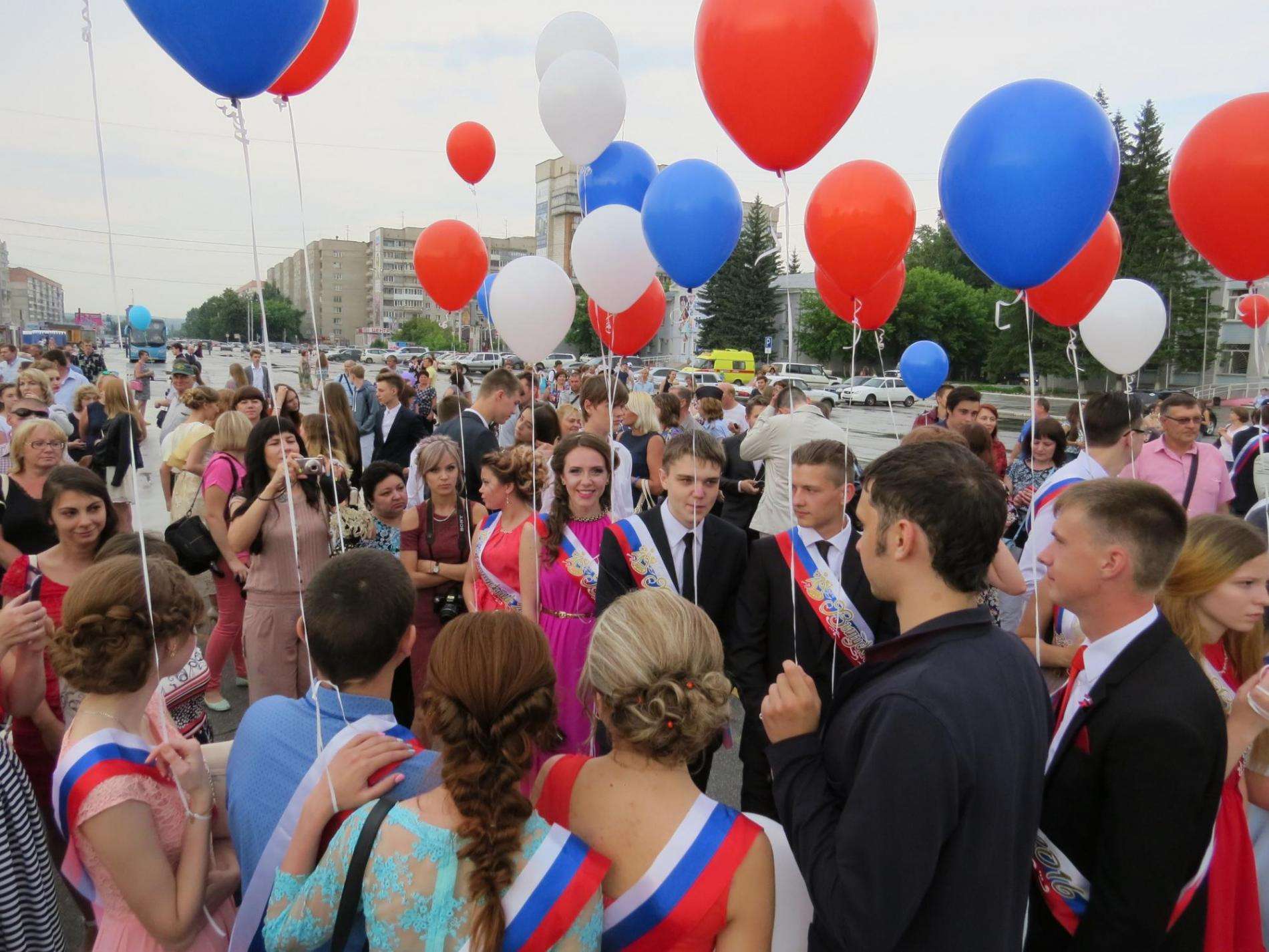 Общего выпускного на площади в Бердске не будет