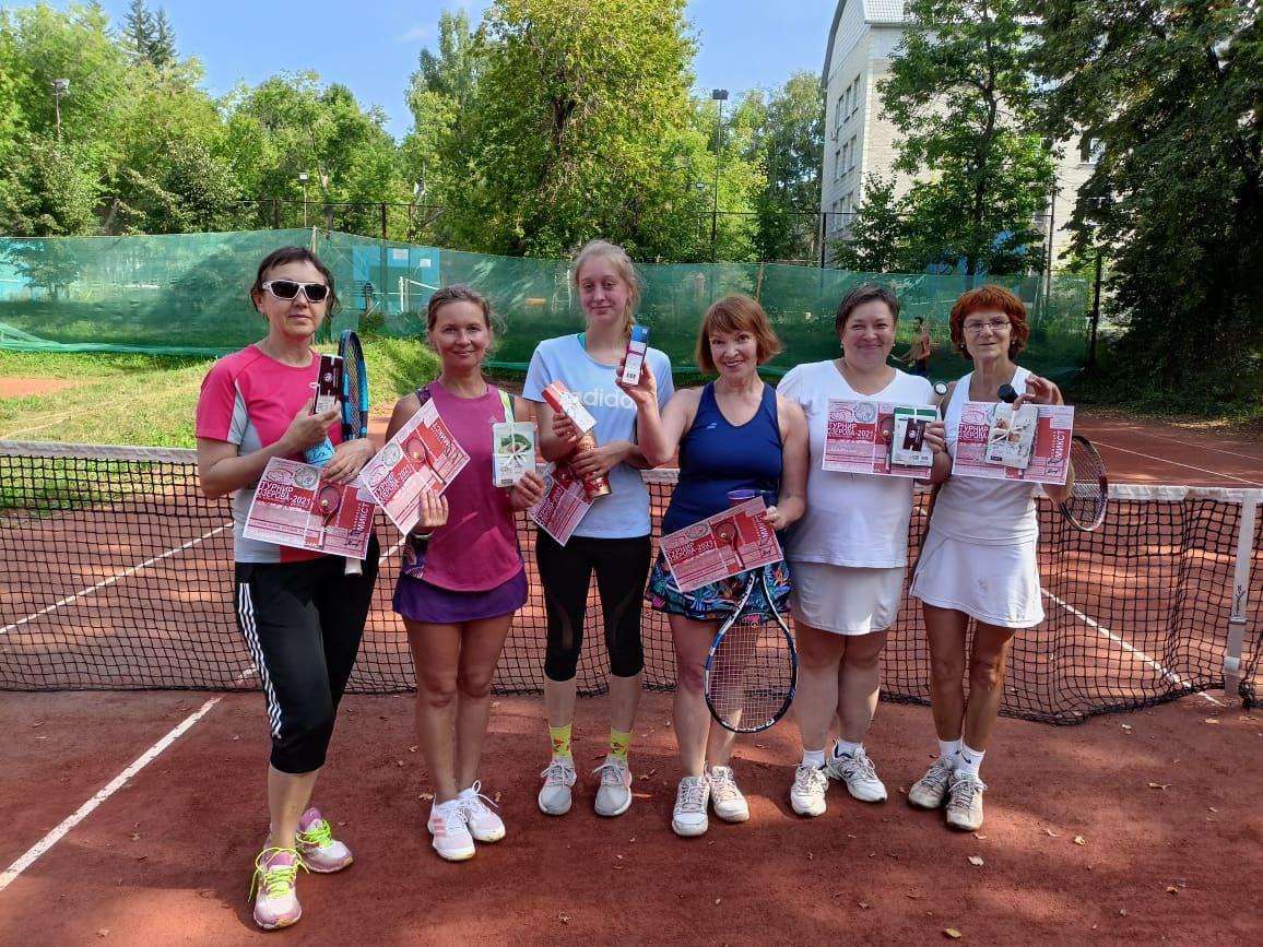 Спортивные выходные в Бердске: завершился турнир по теннису