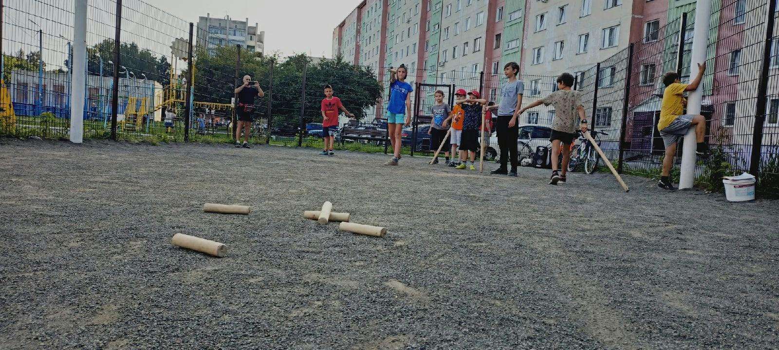 Мастер-класс по городошному спорту провели для детей Бердска