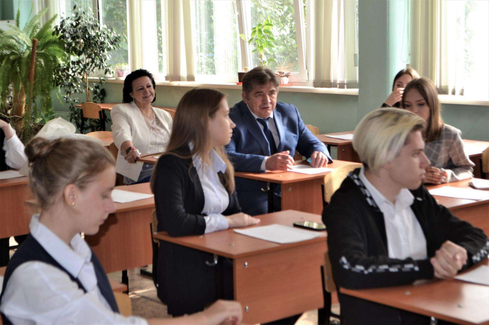 Медицинский класс в школе №2 в Бердске стал губернаторским