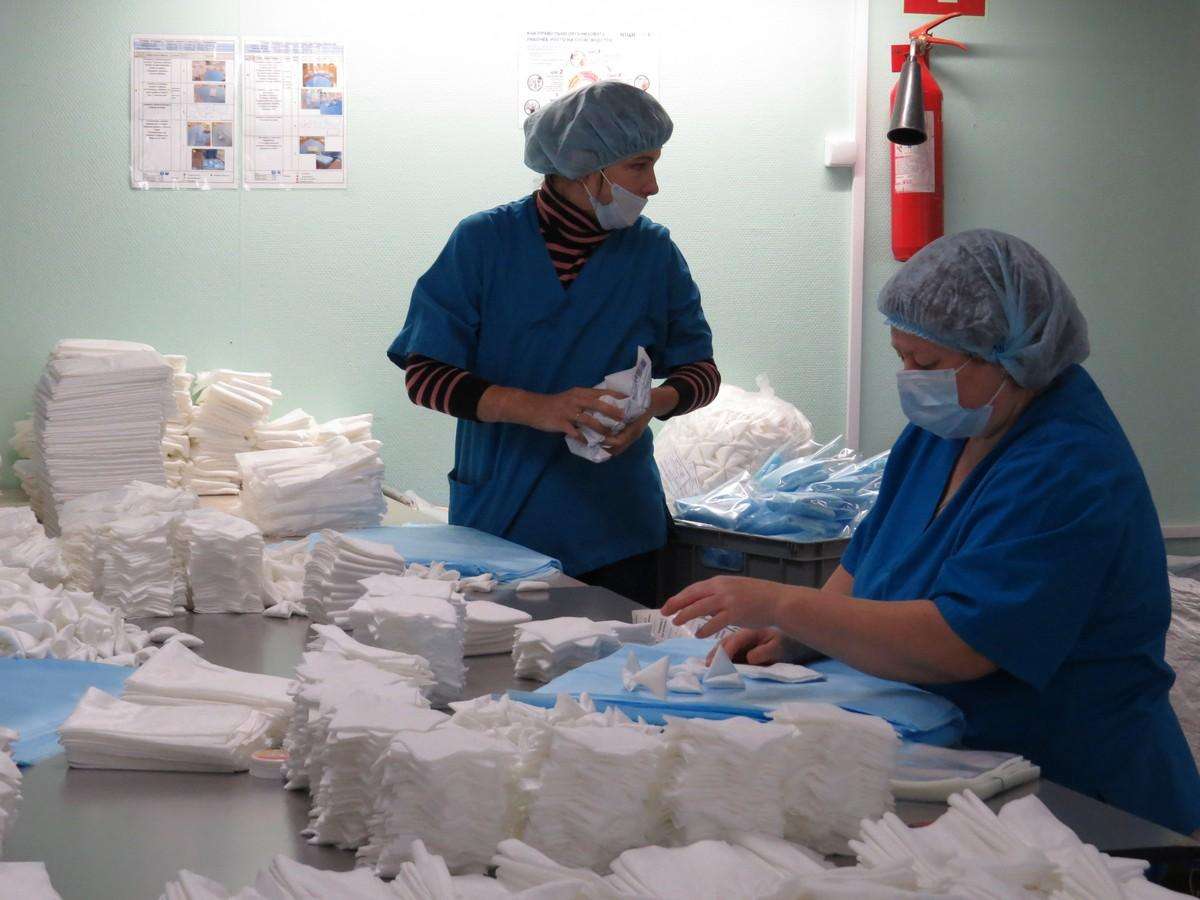 Без лишних движений: бережливое производство внедрили на фабрике медэкипировки в Бердске