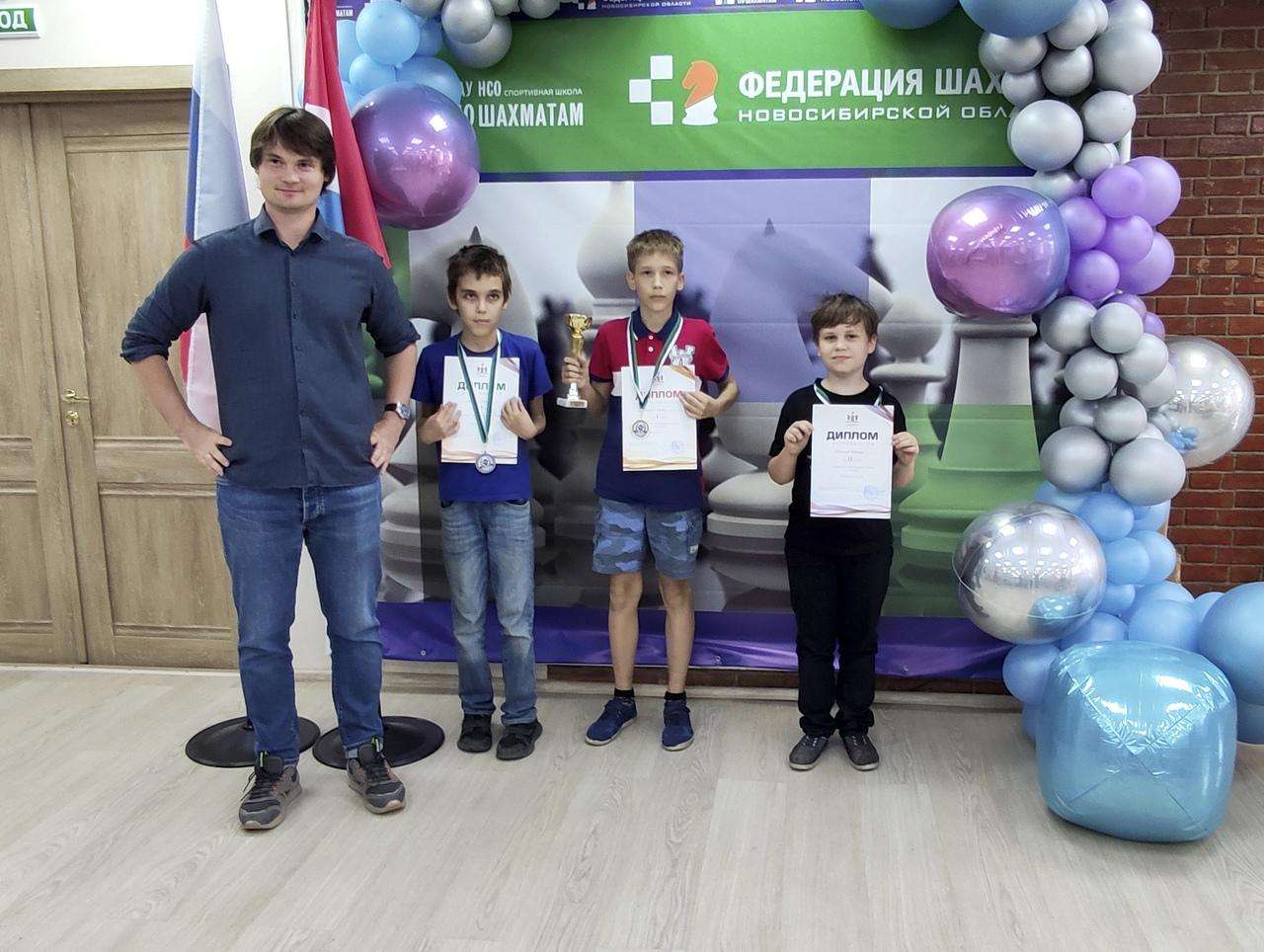 Шахматисты прославляют Бердск в турнирах разного уровня