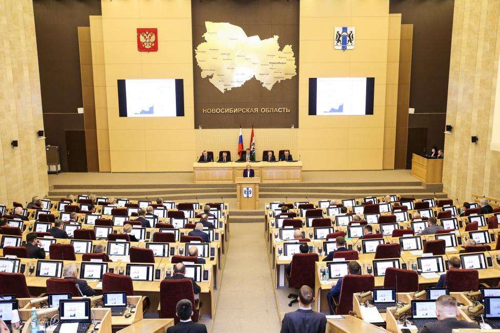 Федеральный закон о QR-кодах поддержан депутатами Новосибирской области