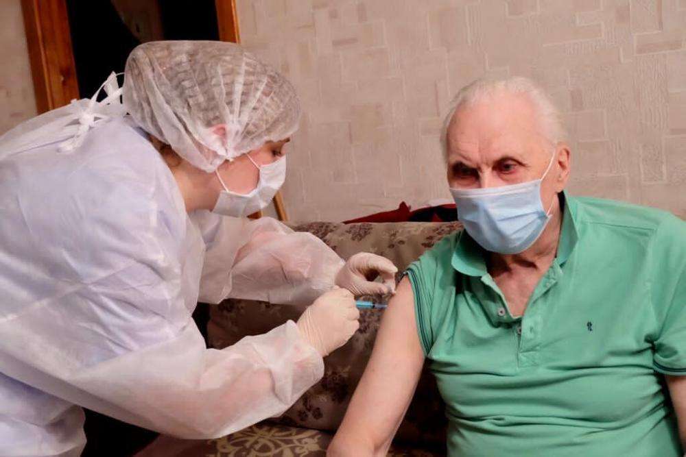 БЦГБ приглашает на вакцинацию от COVID-19 жителей Бердска старше 60 лет