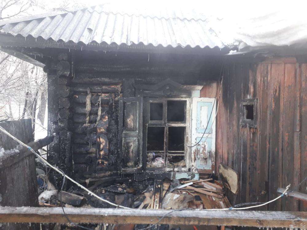 СК начал проверку по факту гибели на пожаре двух человек в Бердске