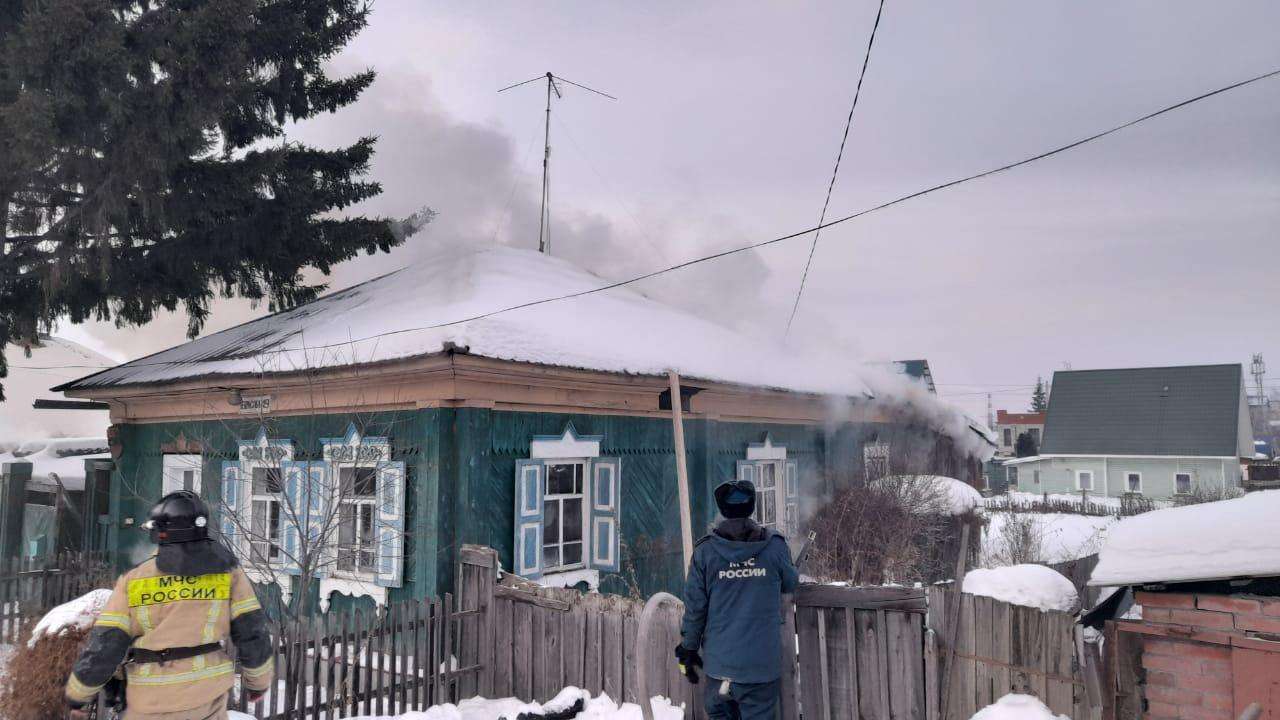 В Рождество сгорела баня на улице Некрасова в Бердске
