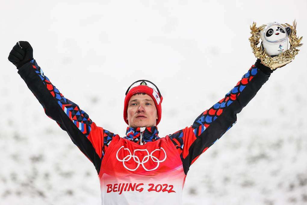 Еще одна бронза наша: Илья Буров занял третье место в соревнованиях по лыжной акробатике 