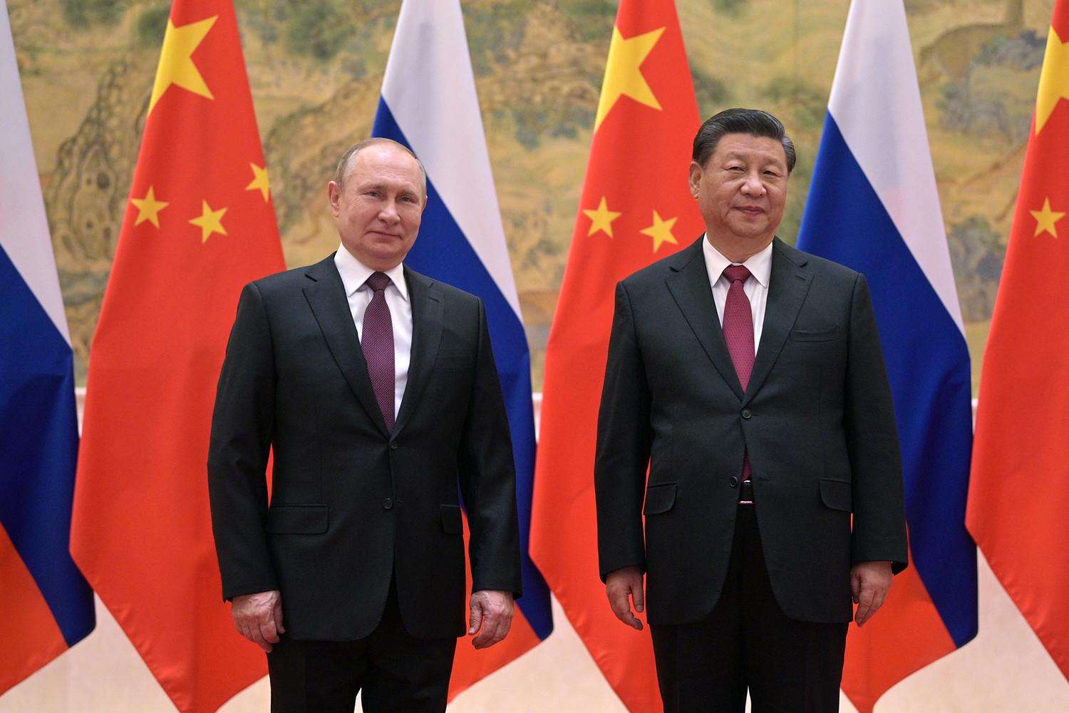 Путин и Си Цзиньпин подписали заявление о сотрудничестве и международных отношениях