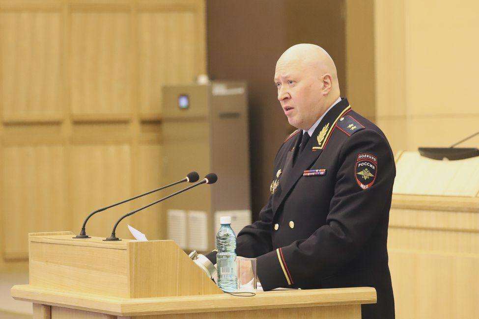 Начальник ГУ МВД по Новосибирской области отчитался перед Заксобранием