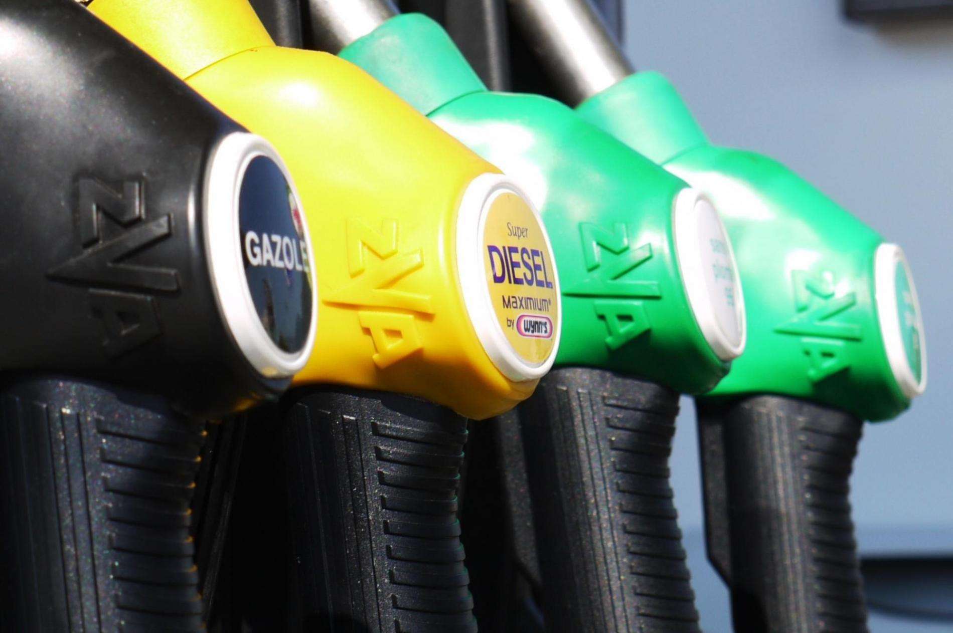 Владельцы британских заправок недовольны ростом цен на топливо