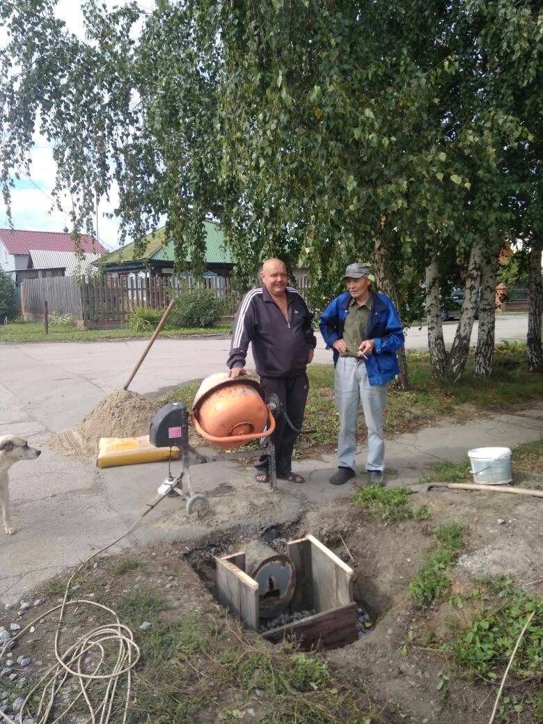 На грант мэрии Бердска обустроен оголовок водоотводной трубы на ул.Радищева