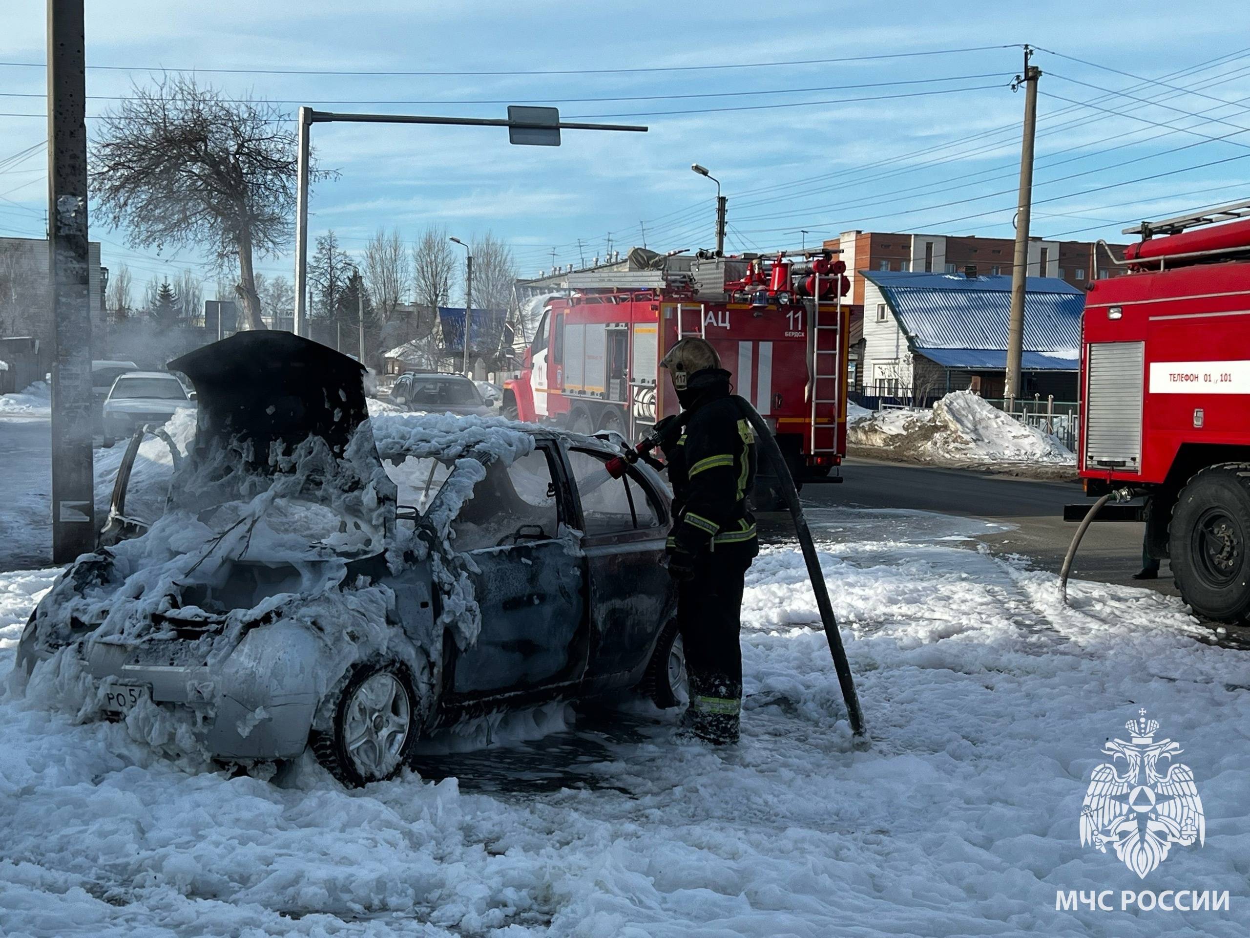 Третий автомобиль сгорел в марте в Бердске