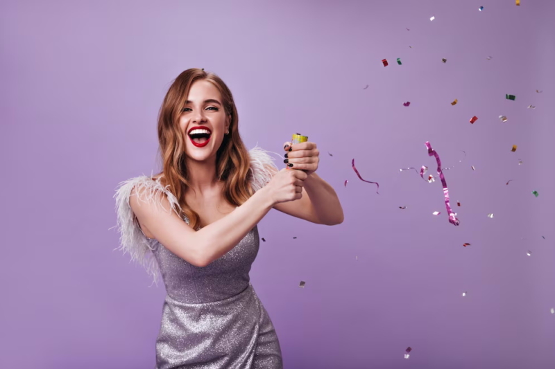 https://berdsk-online.ru/wp-content/uploads/2023/07/gorgeous-lady-silver-dress-throwing-confetti-purple-wall_197531-23551.jpg