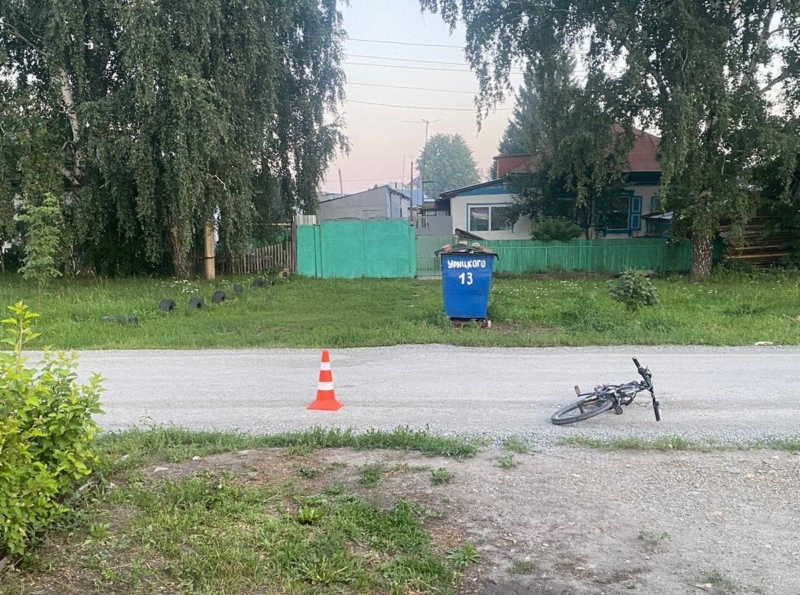 Мотоциклист сбил 7-летнего велосипедиста и скрылся с места ДТП в Бердске