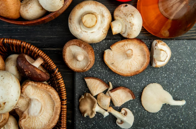 Через сколько можно есть грибы после маринования и засолки