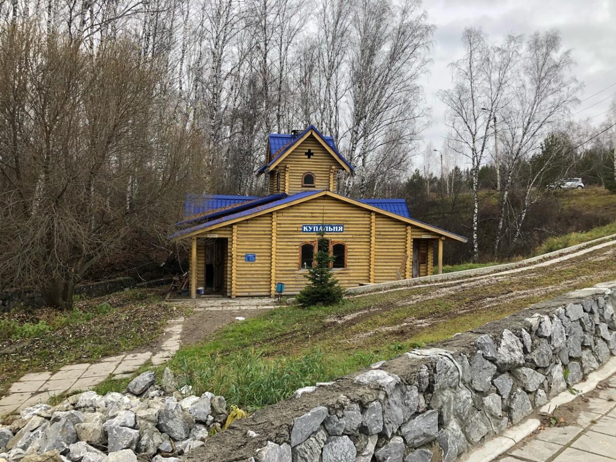 В церковный праздник лучше всего посетить церковь 