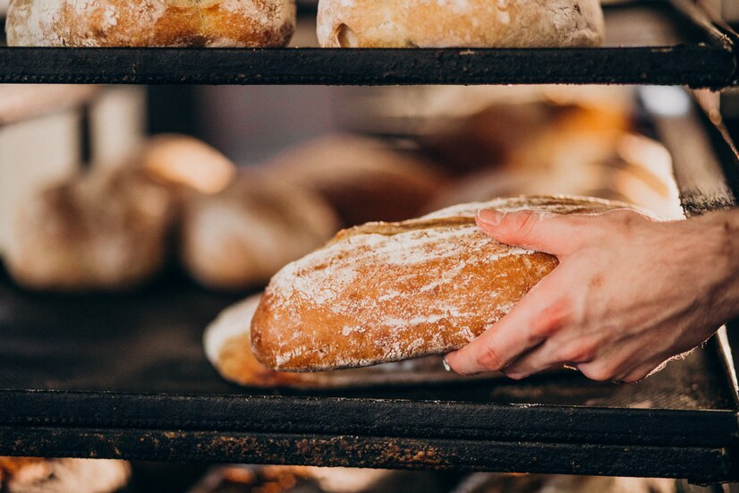 Как испечь вкусный домашний хлеб в духовке? 