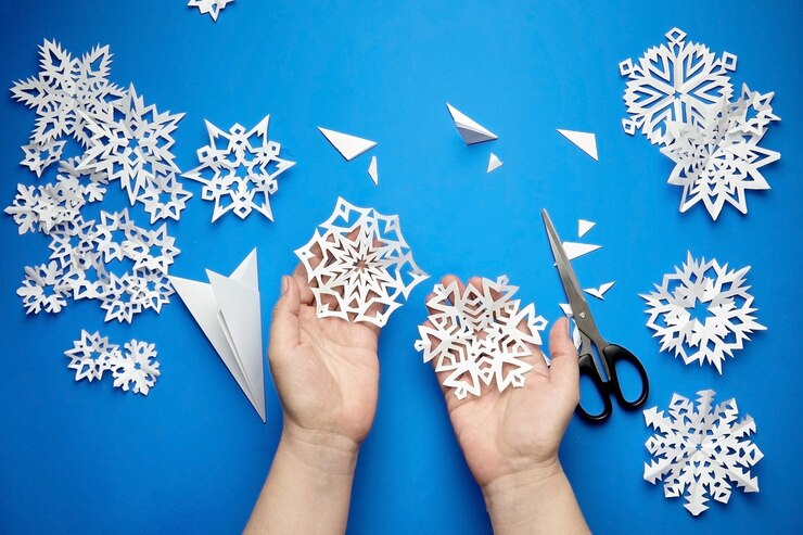 3D-снежинки из бумаги