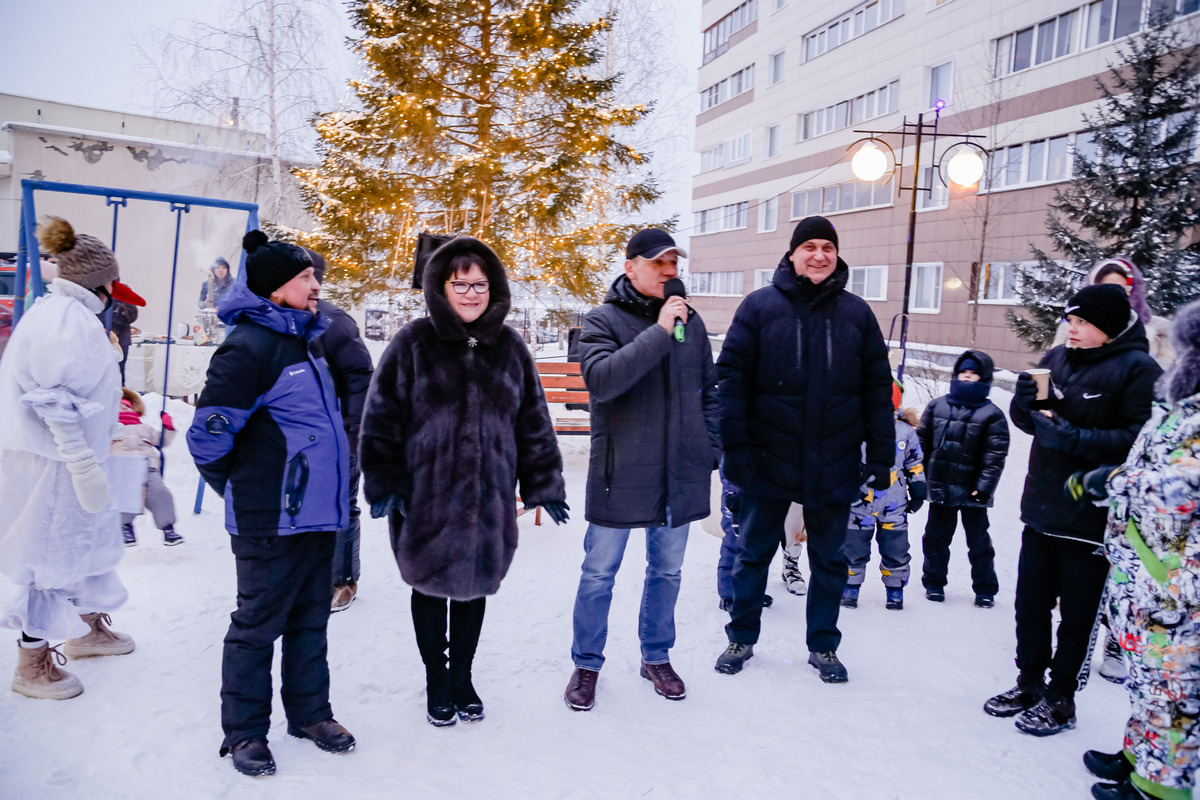 Обыкновенное чудо в ЖК «Прибрежный» в Бердске | 18.12.2023 | Бердск -  БезФормата