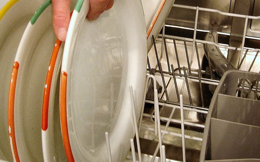 Мыть в посудомойке можно не все