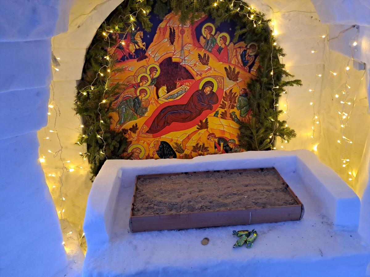 Рождественское богослужение прошло в храме Сретения Господня в Бердске