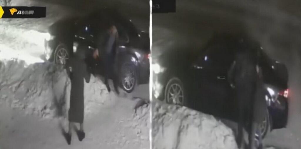 В Екатеринбурге мужчина силой затащил девушку в машину, 4 февраля года