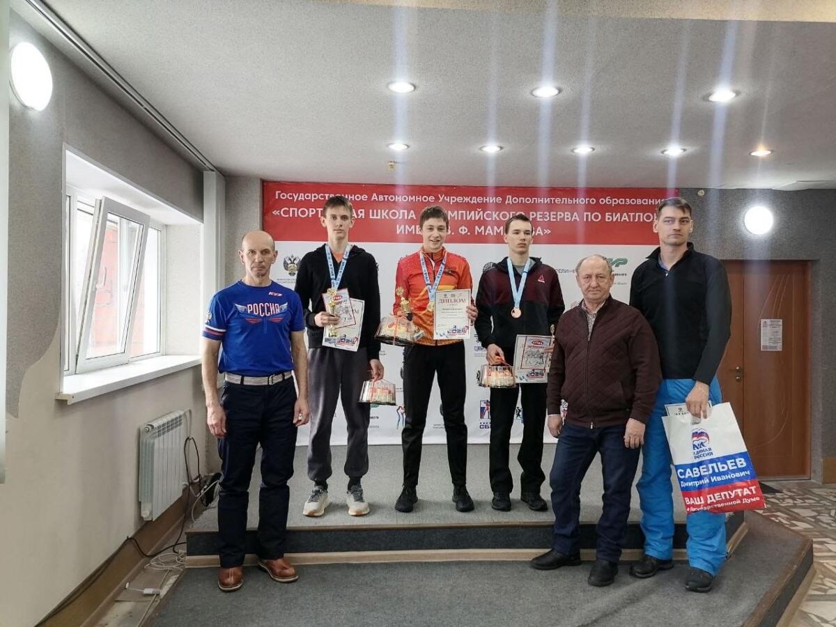 Воспитанники СШ «Восток» из Бердска едут в Сочи на финал Спартакиады по биатлону