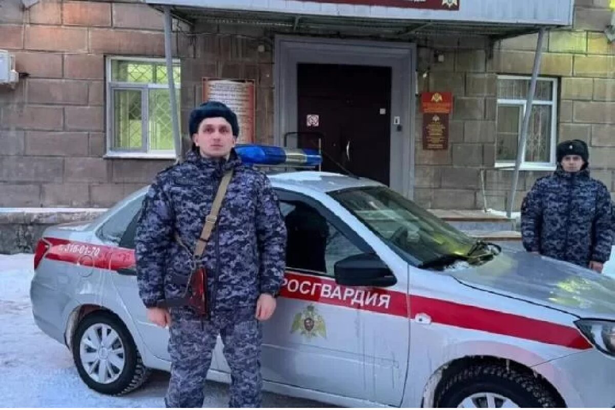 Новосибирские росгвардейцы спасли мужчину с эпилепсией