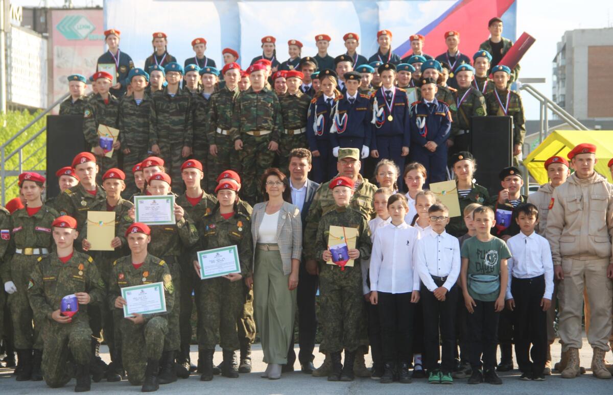 В Бердске завершилась военно-спортивная игра «Зарница»
