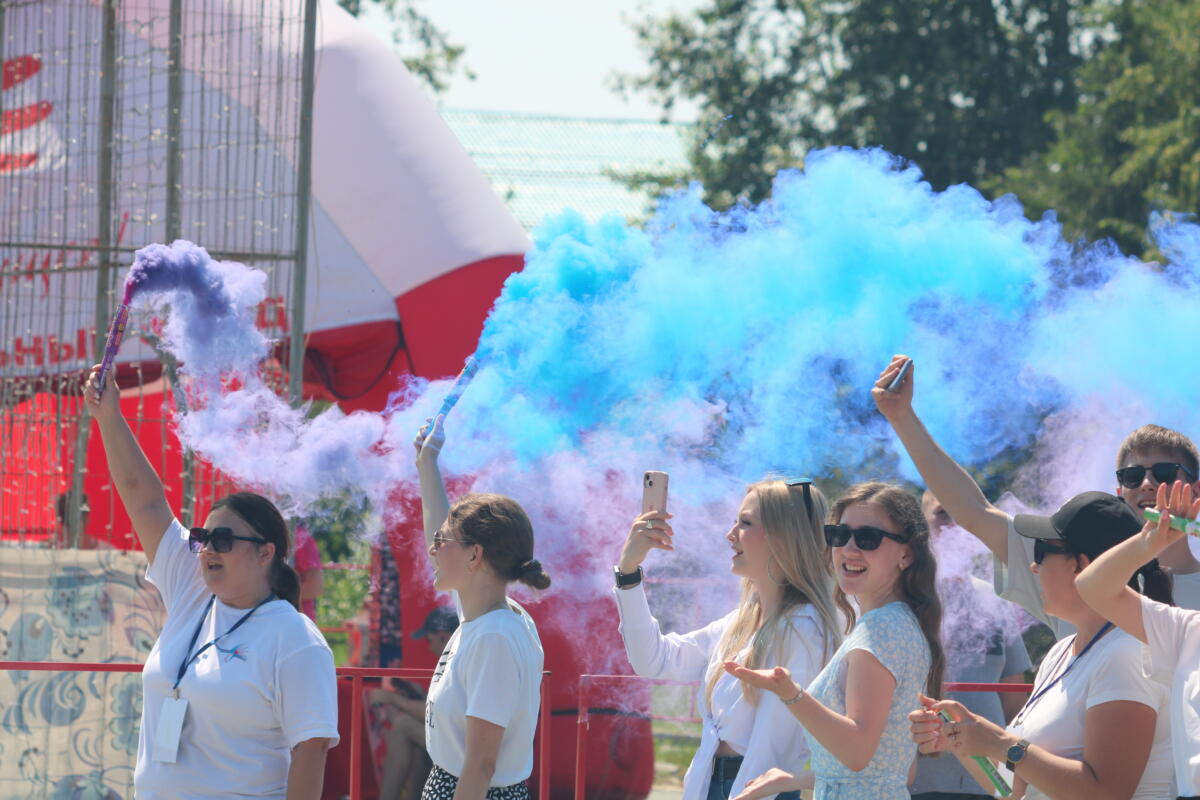 Ярко и жарко прошел фестиваль уличных культур в День молодёжи в Бердске