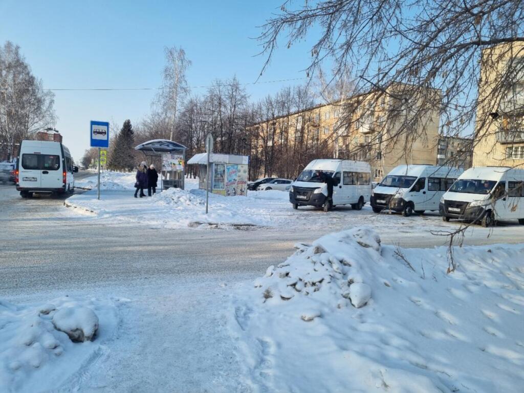 Остановка транспорта в Бердске