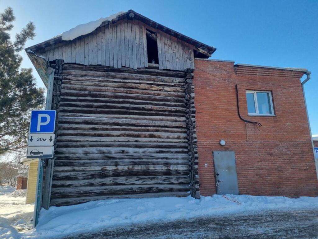 Старое здание УКС на ул. Свердлова в Бердске