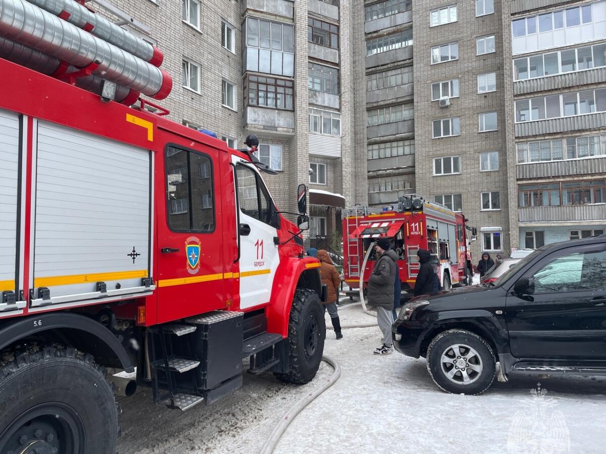 В центре Бердска горел подвал многоквартирного дома